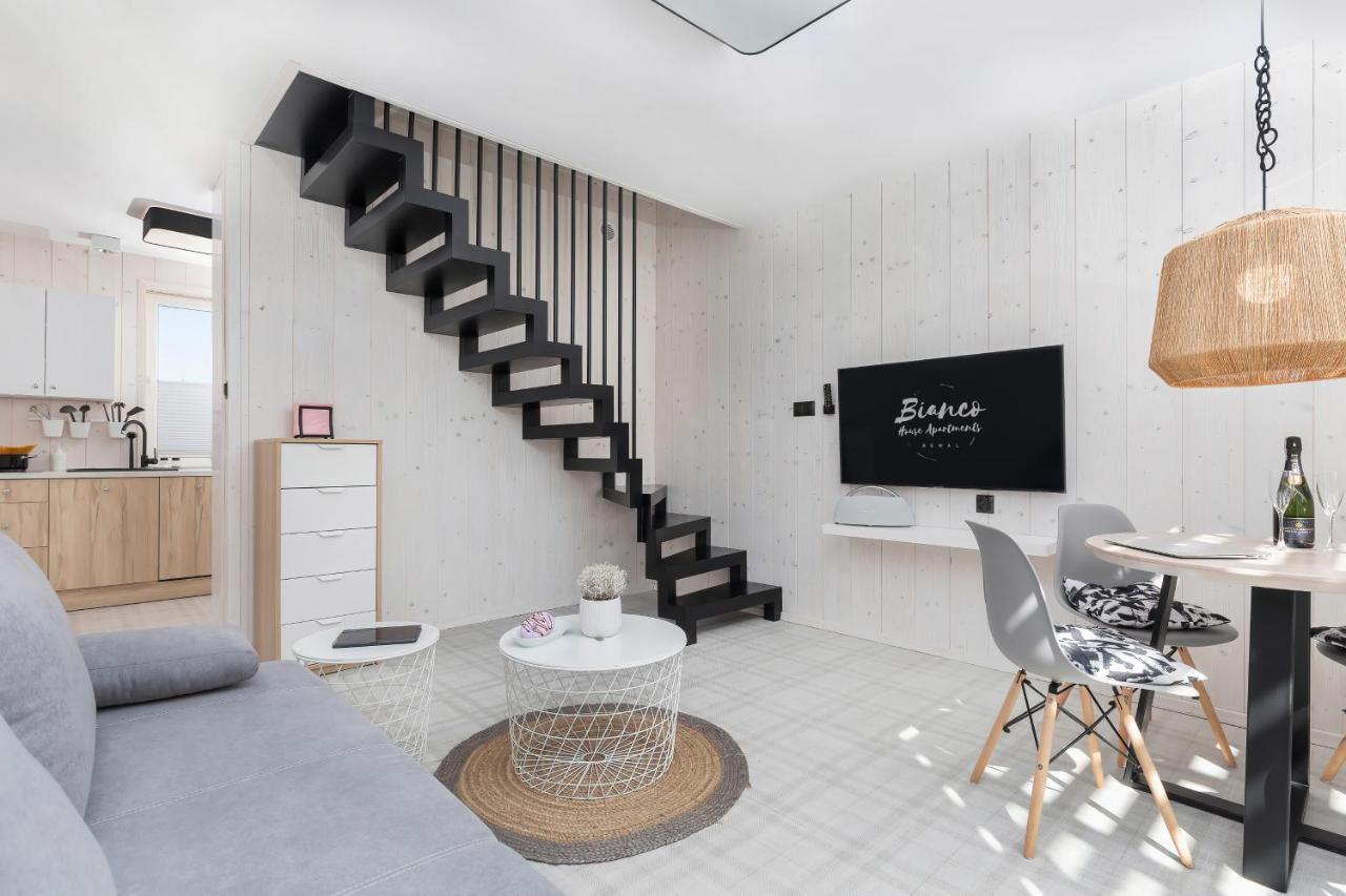 Bianco House Apartments Rewal Exterior photo